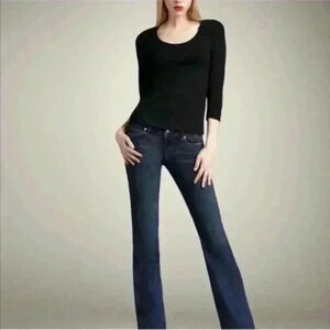 Paige size 25 laurel canyon low rise premium denim jeans.These have been hemmed.